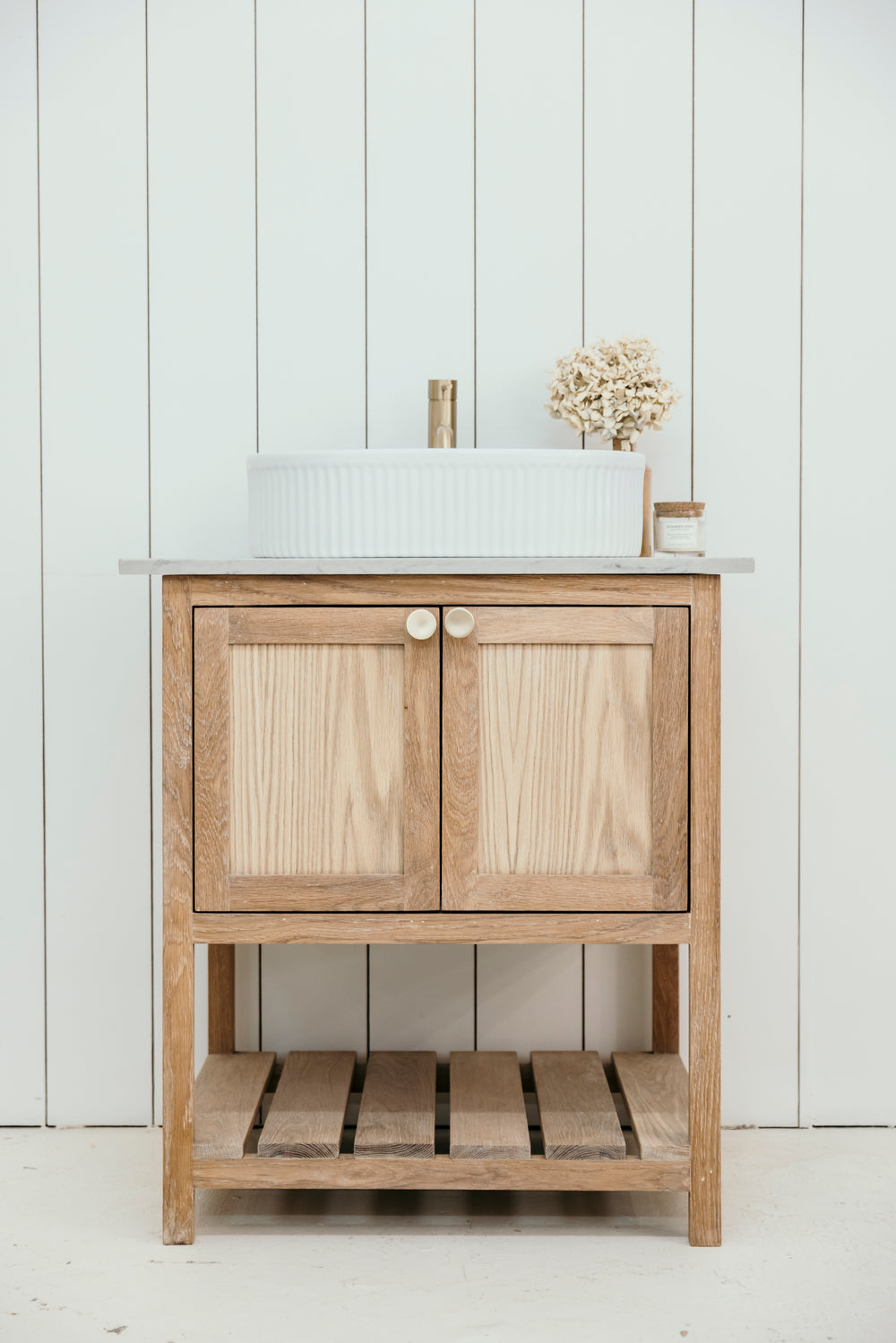The Classic Shaker Oak Single Vanity