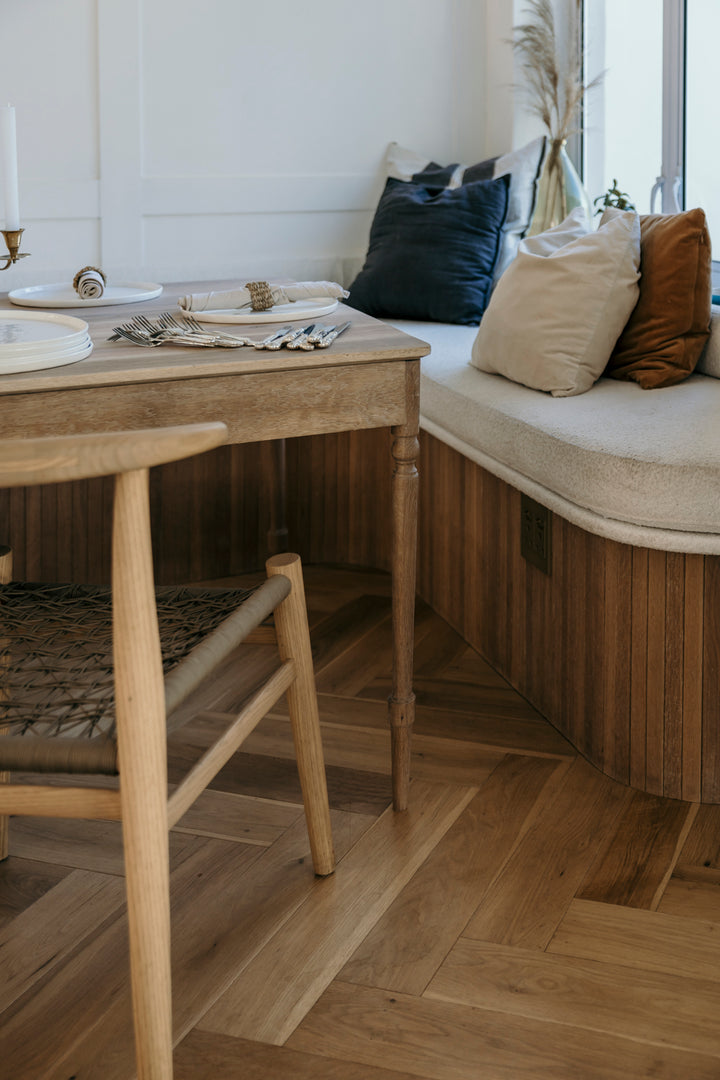 The Misha Dining Table