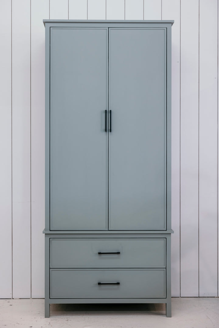 The Modern Shaker Wardrobe