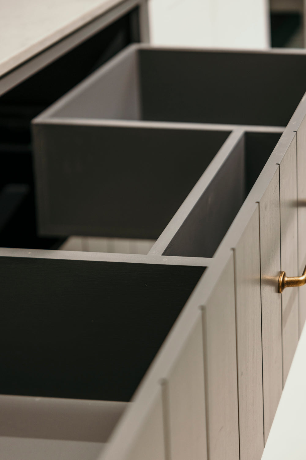 The Shiplap Drawer Single Vanity